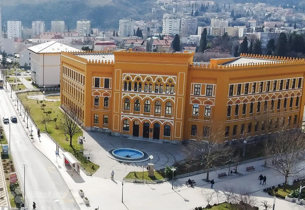 Gimnazija Mostar traži hitne sigurnosne mjere nakon napada na maloljetnike